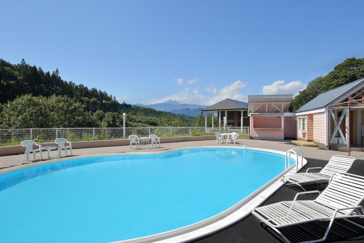 Hotel Ryu Resort And Spa Takayama  Exterior foto